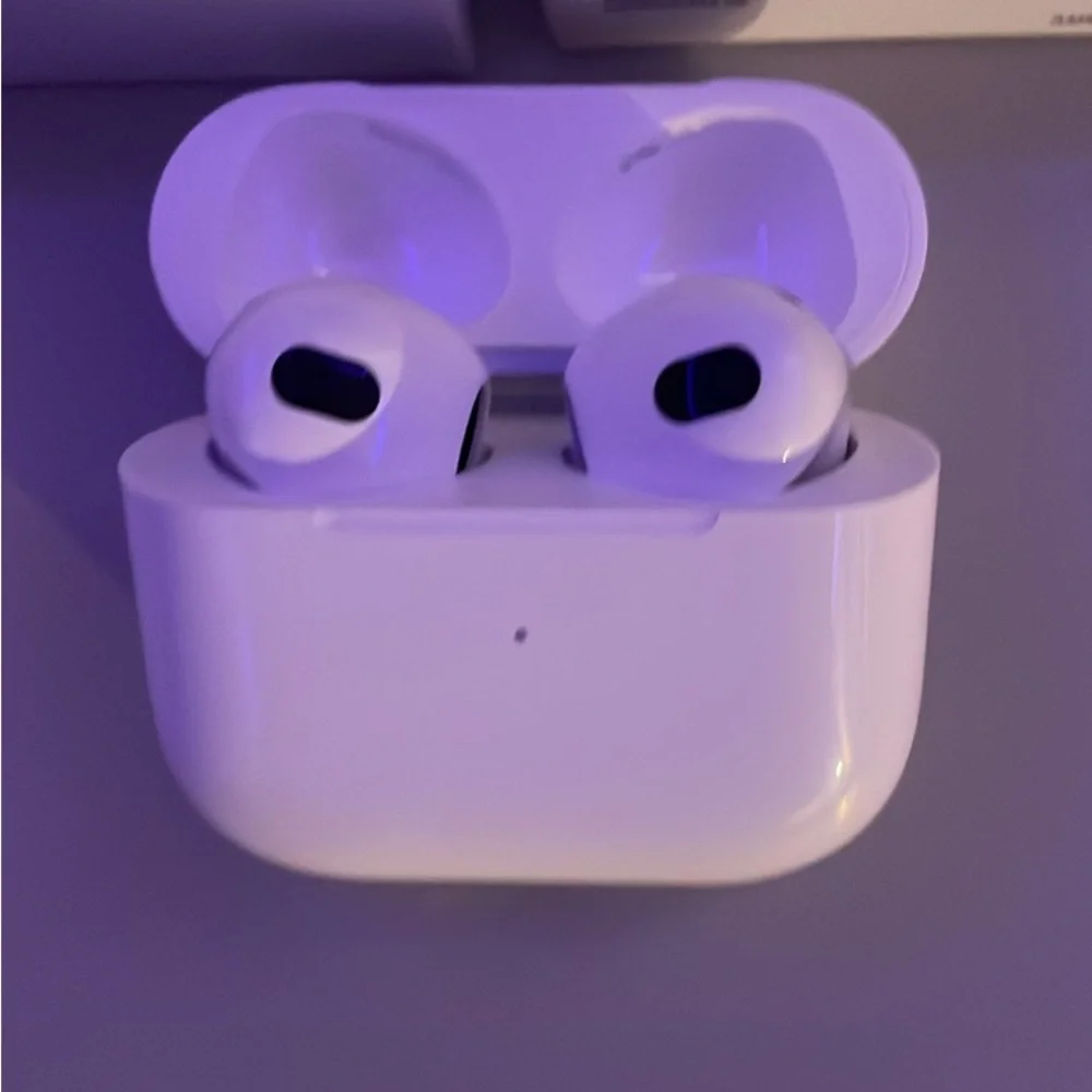 Apple AirPods 3rd generation